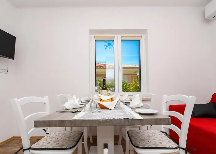 Paradiso Apartamento *