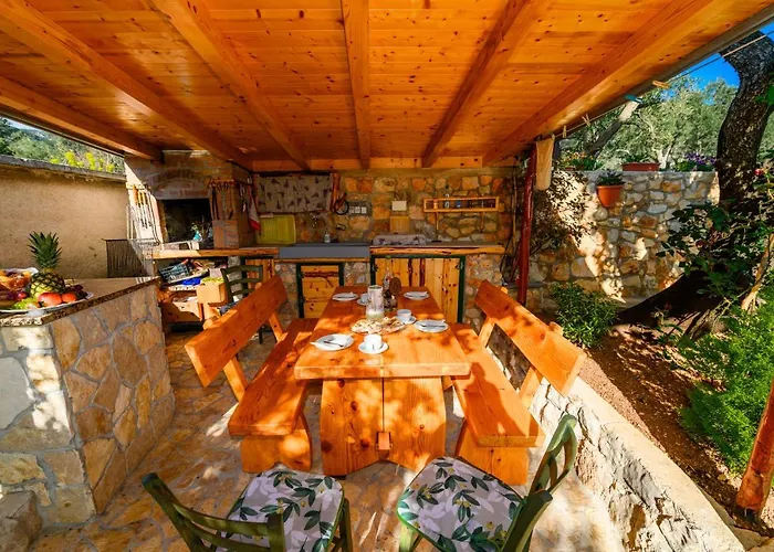 Daire Paradiso Martinšćica